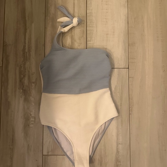 Cupshe Other - Cupshe Blue and White One Piece Swimwear